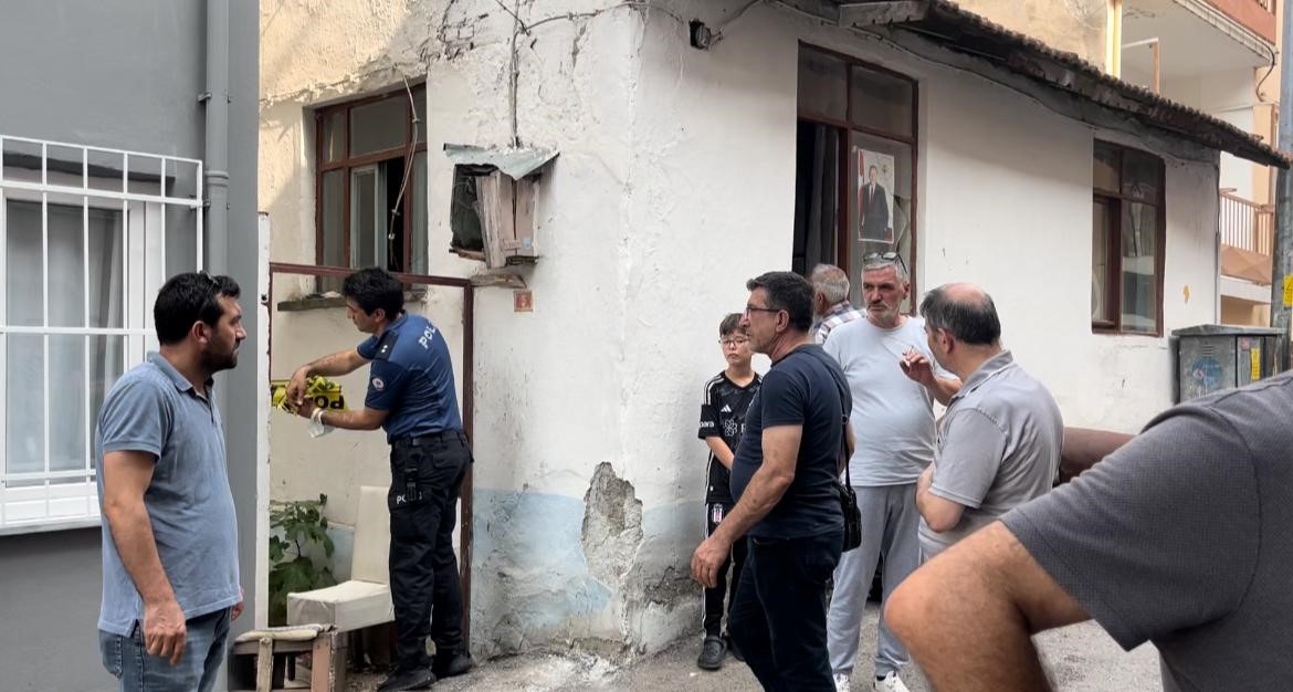 Bursa’da şüpheli ölüm…Evinde ölü bulundu