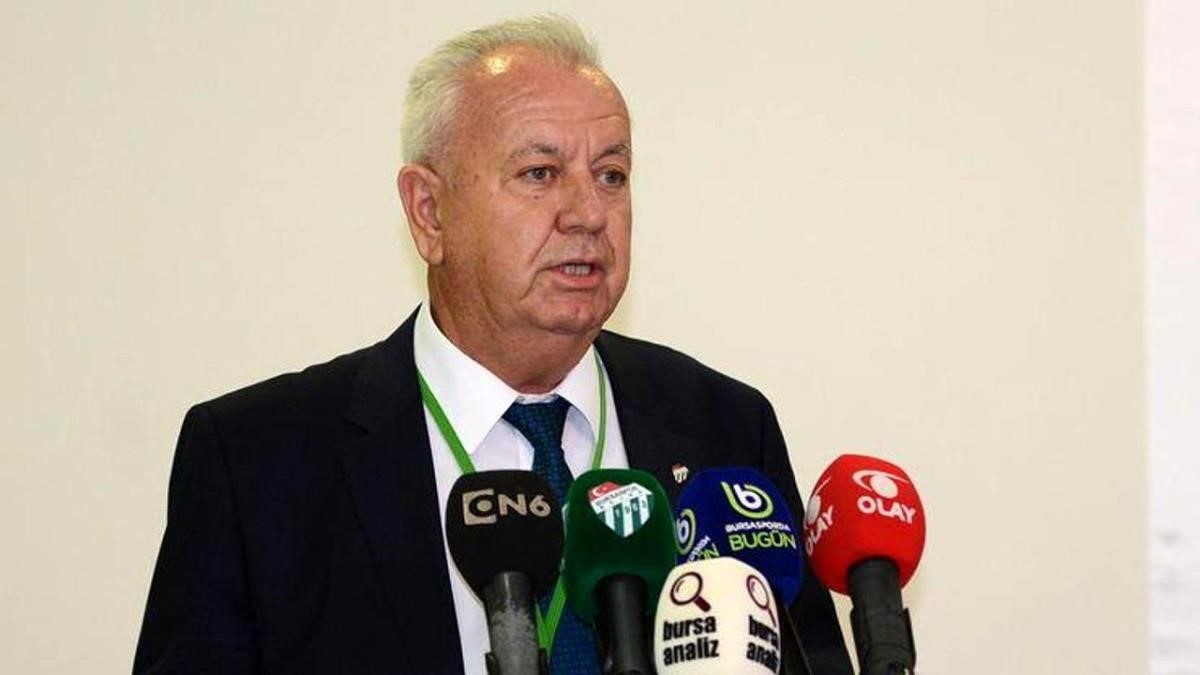 Bursaspor Divan Başkanı Galip Sakder notere gitti Bursaspor Divan Başkanı Galip Sakder notere gitti