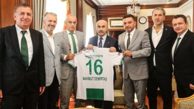 Bursaspor yönetiminden Vali Demirtaş’a ziyaret