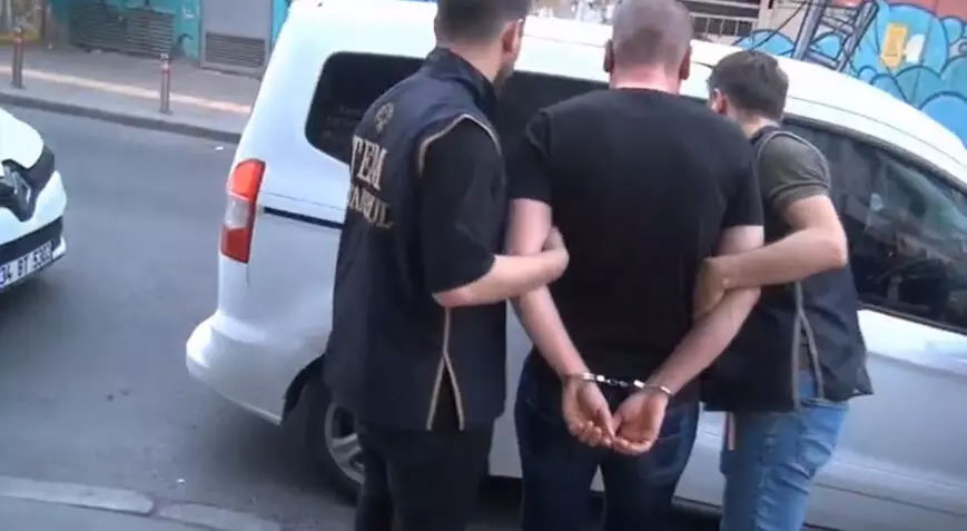 İnternet dolandırıcılarına operasyon : 24 gözaltı