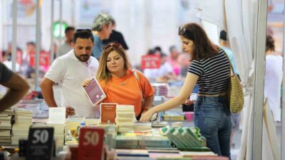 Mudanya Belediyesi’nin Yayıncılar Kooperatifi (YAYKOOP) işbirliğiyle düzenlediği Mudanya Kitap Fuarı’nın