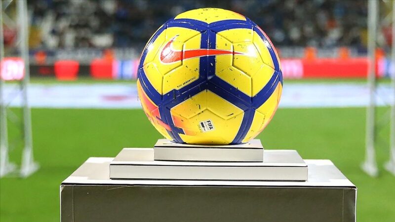 Trendyol 1. Lig'de 2023-2024 sezonu, bugün saat 21.00'de oynanacak Boluspor-Adanaspor