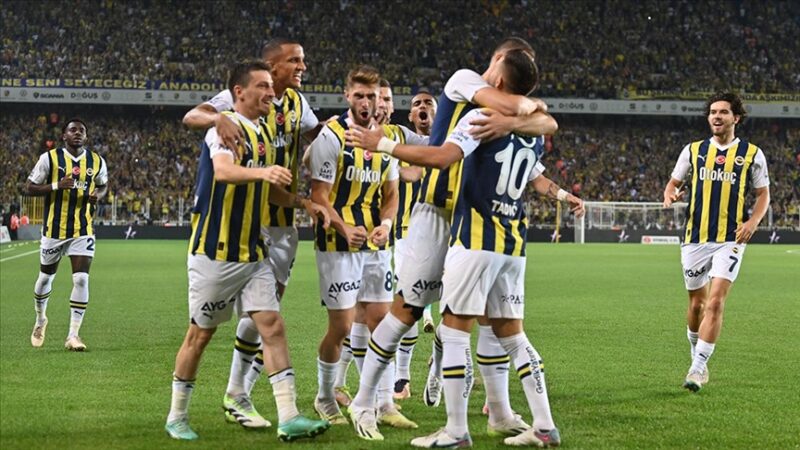 Trendyol Süper Lig'de 2023-2024 sezonu oynanan ilk hafta karşılaşmaları ile