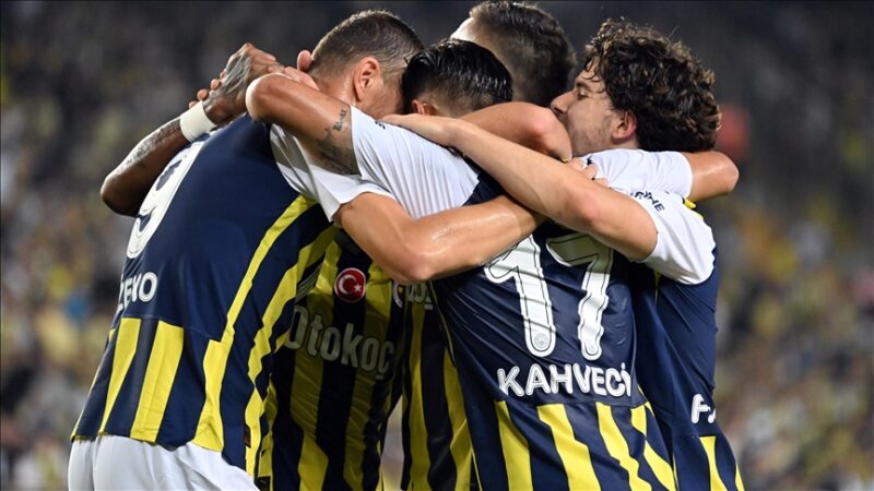 Fenerbahçe, UEFA Avrupa Konferans Ligi Play-off turu ilk maçında Hollanda