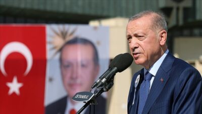 Cumhurbaşkanı Erdoğan: Türkiye hamleleriyle kendinden söz ettiriyor