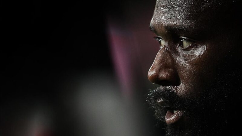 Beşiktaş Kulübü, Demokratik Kongolu futbolcu Arthur Masuaku'nun sağlık durumu hakkında