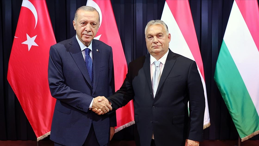 Cumhurbaşkanı Erdoğan, Budapeşte’de Macaristan Başbakanı Orban ile görüştü