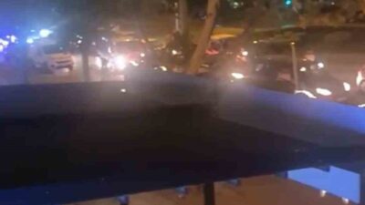 Bursa’da trafiği kesip halaya durdular, sireni görünce böyle kaçtılar