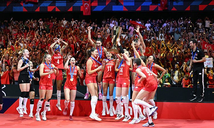 Dünya 1 numarası ve Avrupa şampiyonu A Milli Kadın Voleybol