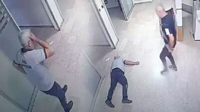 Hastanede şoke eden anlar! Göğsünden darbe aldı, kalp krizi geçirdi