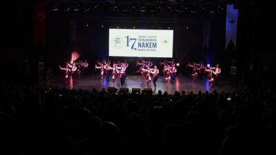 Osmangazi’de Balkan coşkusu Açık Hava Tiyatrosu’na sığmadı