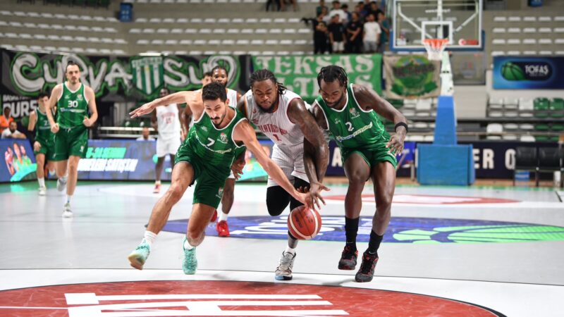 Bursaspor Cimbom’u elinden kaçırdı! 83-87 David Mutaf’ın 24, Anthony Brown’ın 21 sayısı galibiyet için yeterli
