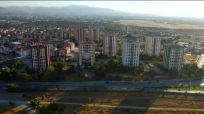 15 katlı 9 bina aynı anda yıkıldı