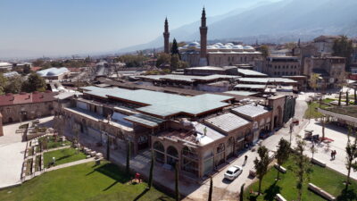 Bursa’daki tarihi çarşı özgün kimliğine kavuşuyor