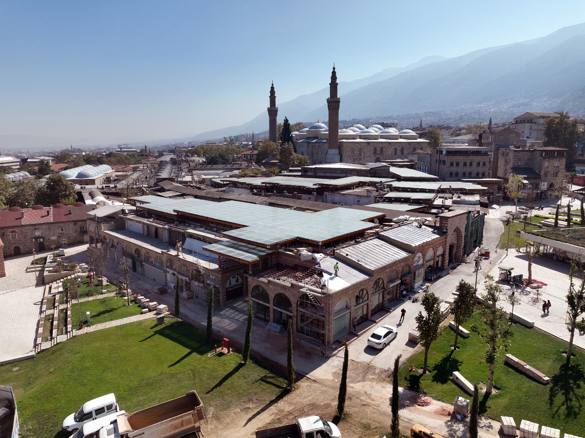 Bursa’daki tarihi çarşı özgün kimliğine kavuşuyor