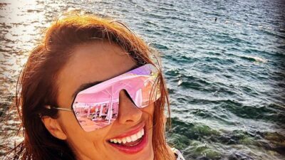 Zuhal Topal’ın mini etekli haline yorum yağdı!