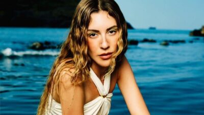 Su altı pozlarına yorum yağdı!