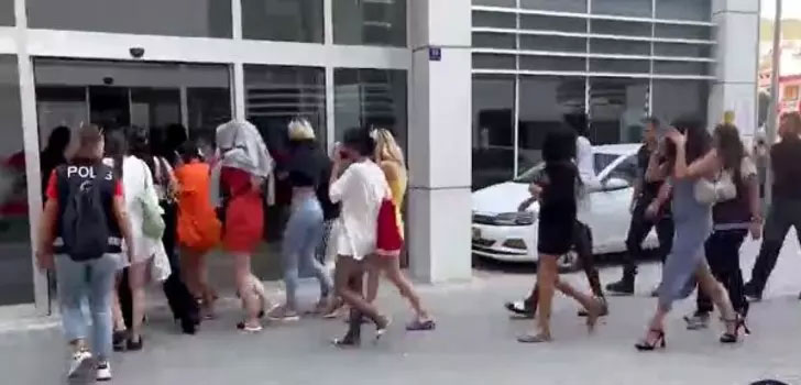 Fuhuş operasyonu! Zorla çalıştırılan kadınlar böyle kurtarıldı