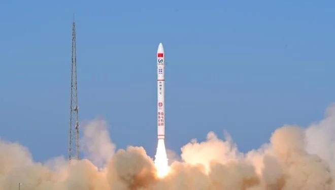 Çin 10. fırlatmada başarısız oldu