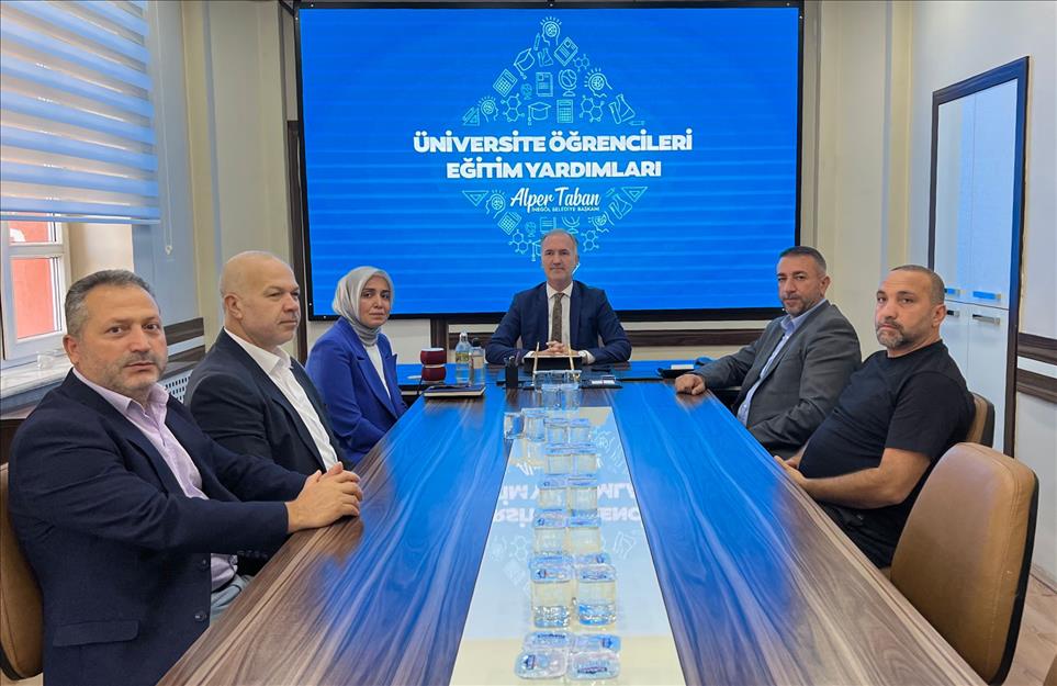 İnegöl’de üniversite öğrencileri eğitim yardımları için başvurular başlıyor