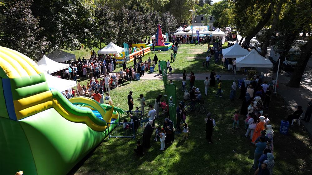 İnegöl Mevlid Kandili çocuklarla kutlandı İnegöl Mevlid Kandili çocuklarla kutlandı