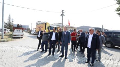 Bursa’daki o yollarda parke taş ve otopark düzenlemeleri yapıldı