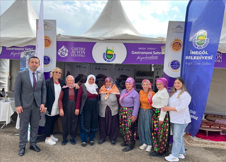 İnegöl lezzetleri Afyon’da sergileniyor İnegöl lezzetleri Afyon’da sergileniyor