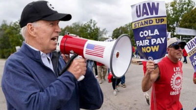 ABD tarihinde ilk: Görevdeki Başkan grevdeki işçileri ziyaret etti