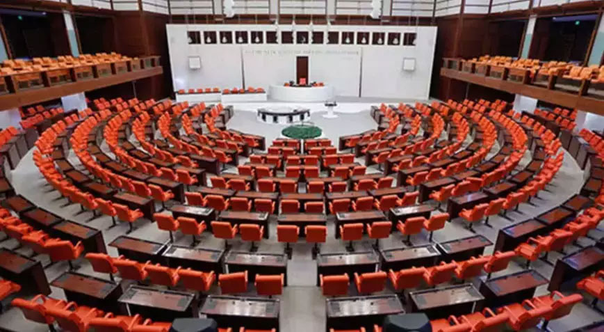 Kızılgeyik avı kararı, TBMM’de Kızılgeyik avı kararı, TBMM’de