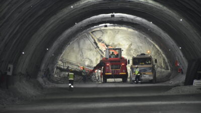 14 saatlik yol 3,5 saate düşecek! Yüzde 58’i tamamlandı