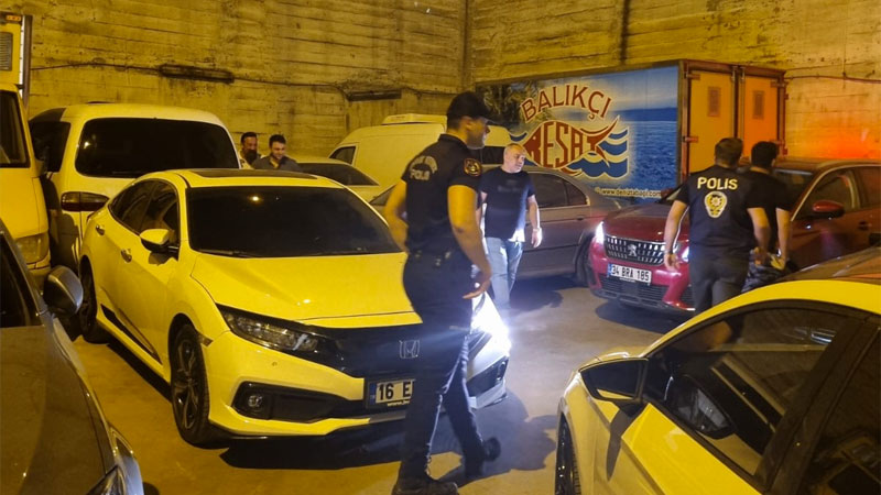 Bursa Polisi’nden uygulama! Aranan 4 kişi yakalandı