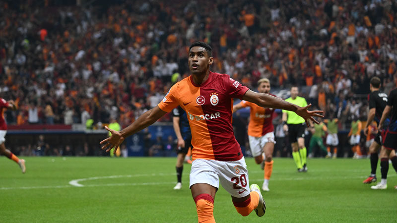 Tete, Şampiyonlar Ligi’nde haftanın 11’inde İSTANBUL (AA) - Galatasaray'ın Brezilyalı oyuncusu Tete, UEFA Şampiyonlar Ligi'nde