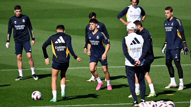 Arda Güler’de beklenen an geldi! Ancelotti’den yeni açıklama Real Madrid Teknik Direktörü Carlo Ancelotti, Arda Güler'in oynayacak duruma