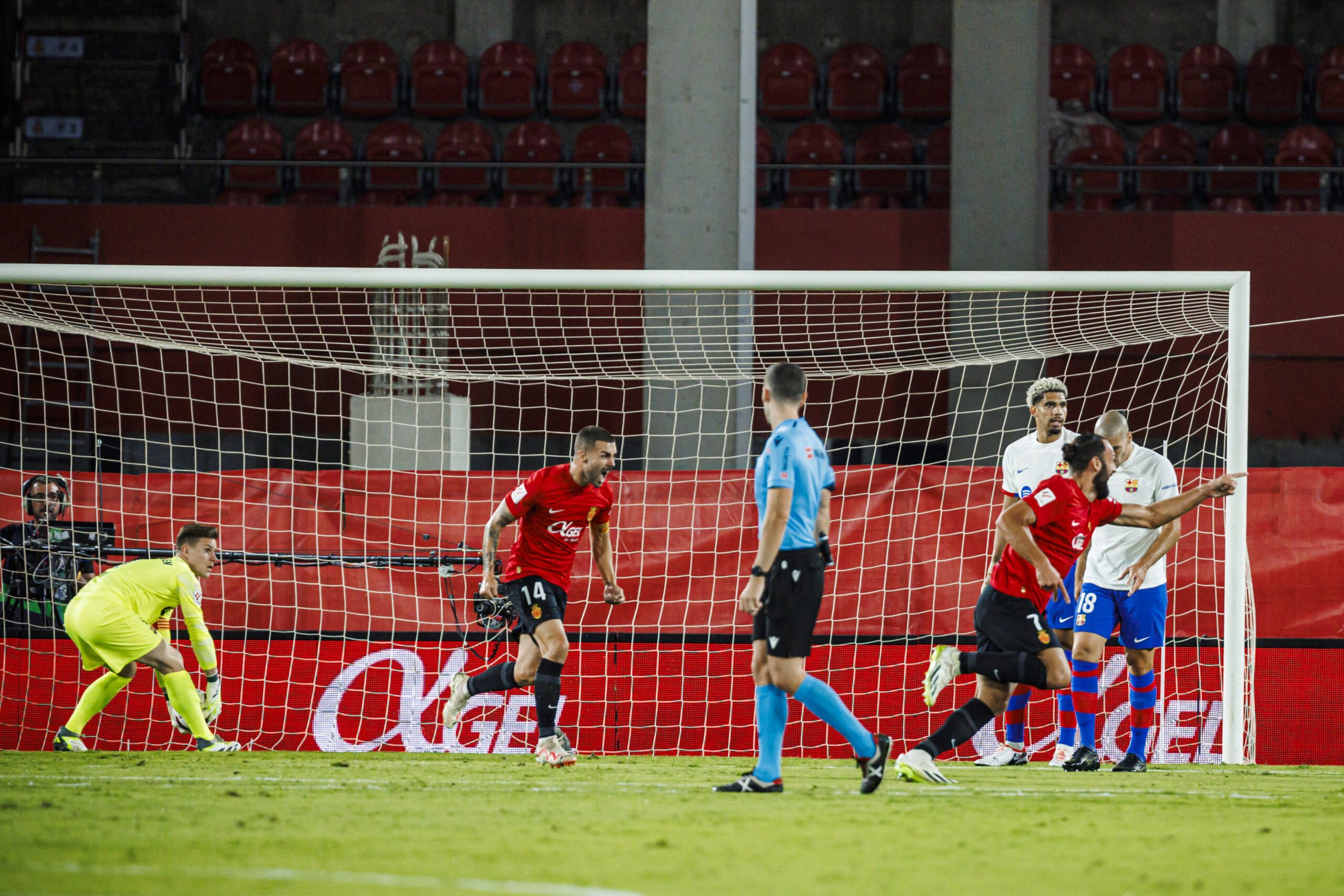 Barcelona’ya Vedat Muriç çelmesi