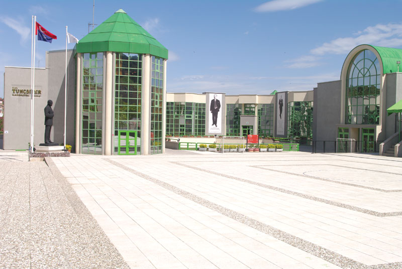 31 yıldır Bursalıların tercihi Özel Tunçsiper Okulları 31 yıldır Bursalıların tercihi Özel Tunçsiper Okulları