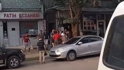 Bursa’da birbirlerine girdiler! Tekme ve yumruklar havada uçuştu