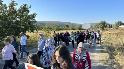 Bursa’da okul yolu çileye döndü