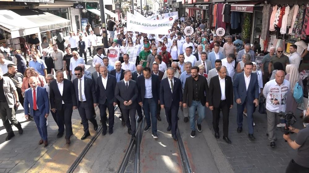 Bursa’nın lezzet şöleni başladı 5 AW031009 01