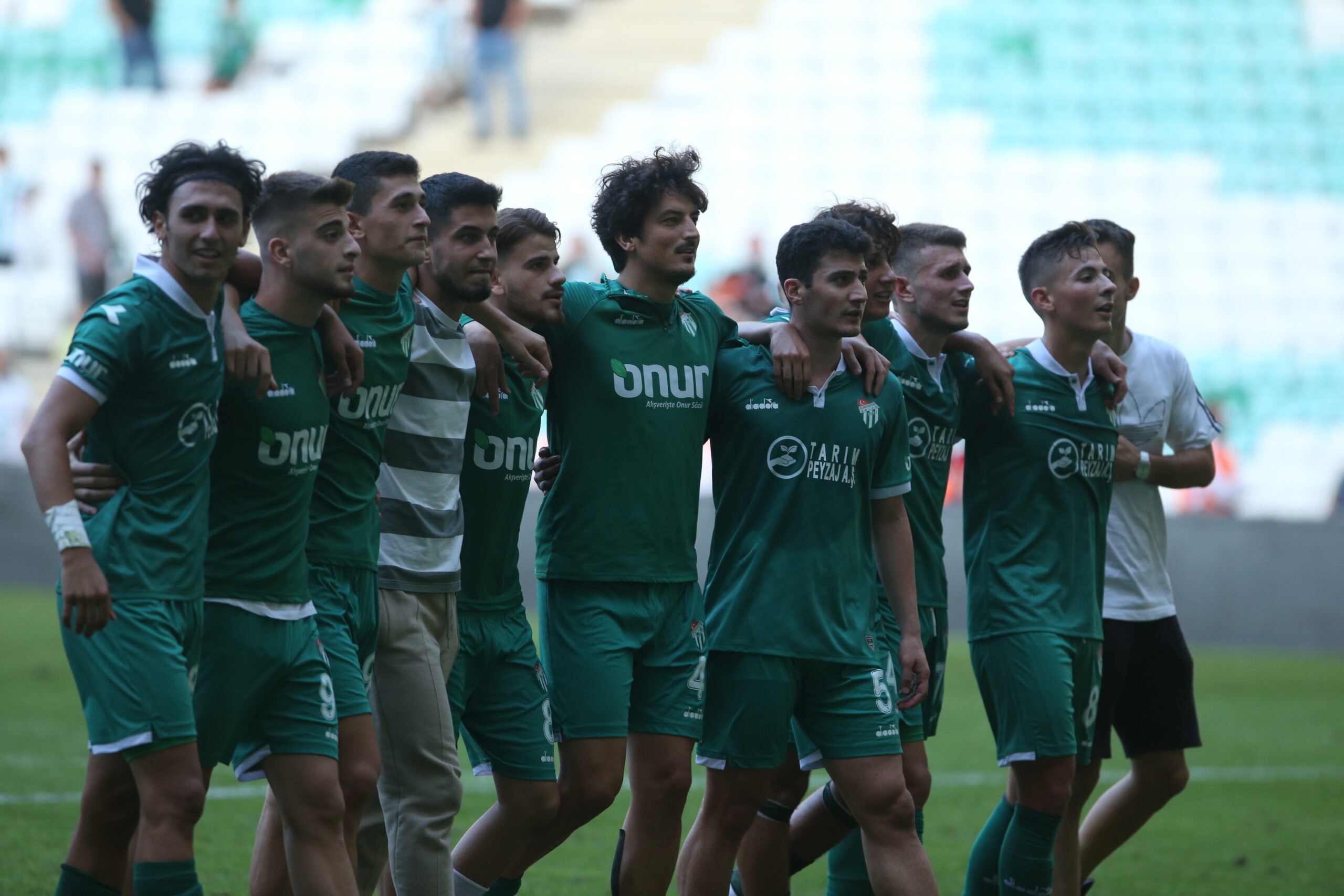 Bursaspor için kritik gün! İşte muhtemel isimler…