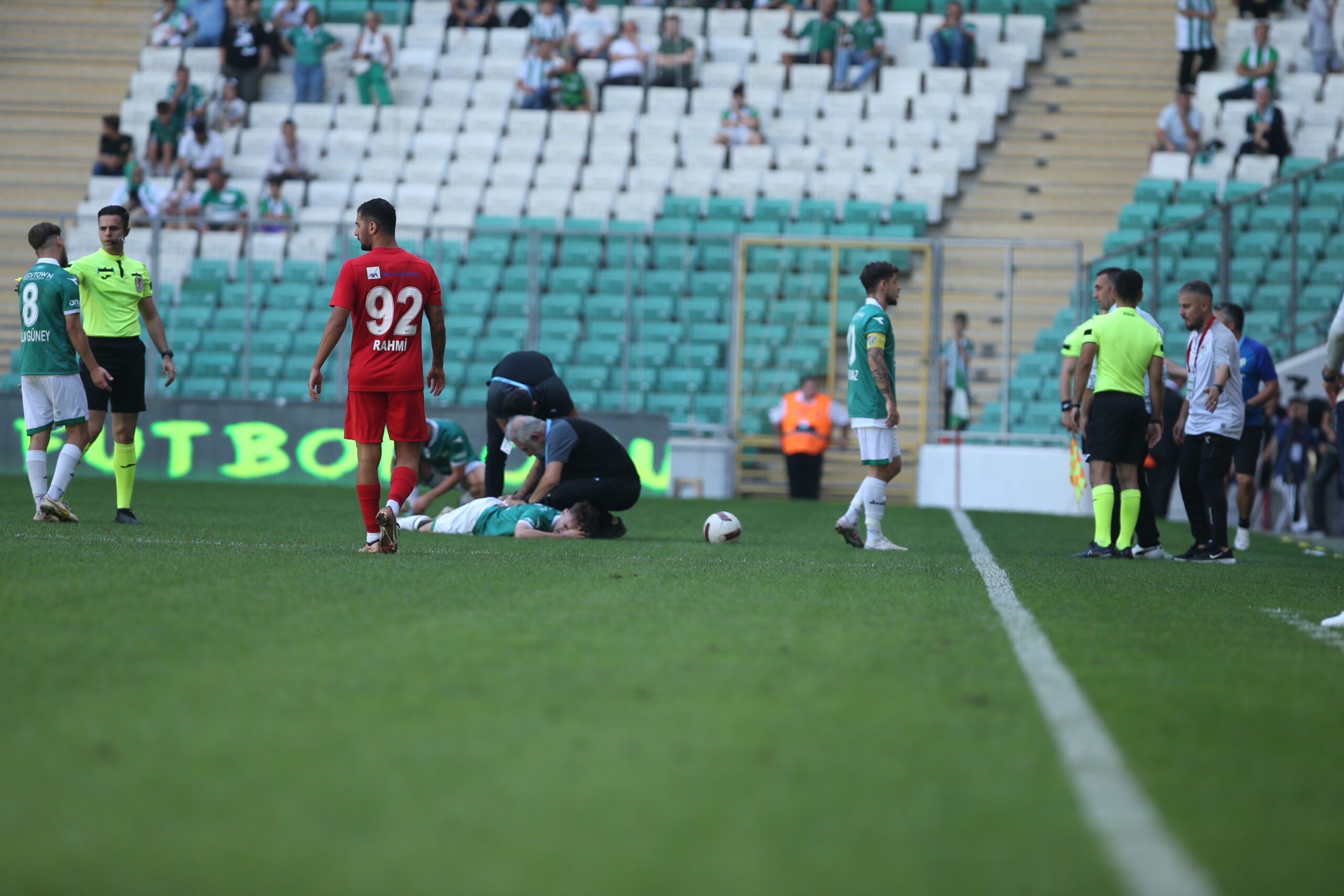 Timsah’ta şok sakatlık! Timsah’ta şok sakatlık!