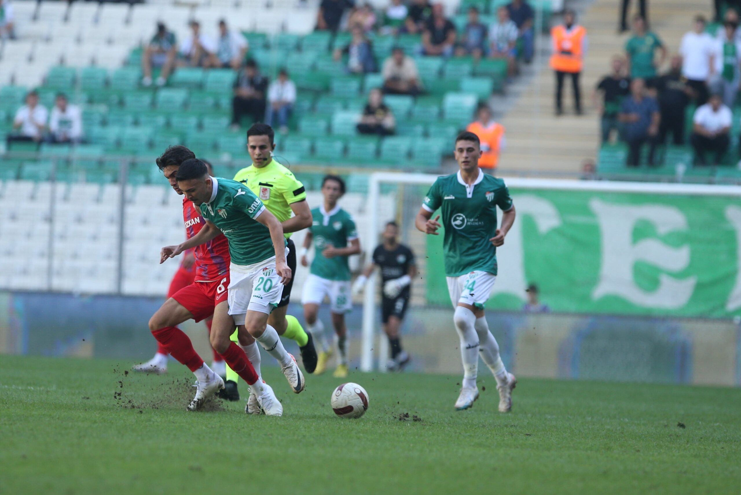 Bursaspor 90+2’de büyük şok! Çok yazık oldu… Bursaspor 90+2’de büyük şok! Çok yazık oldu…