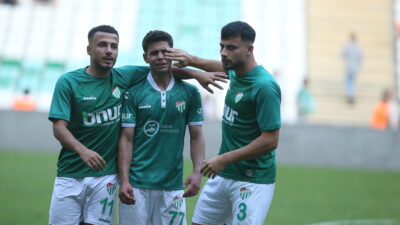 Bursasporlu oyuncunun gözyaşları! Hüngür hüngür ağladı…