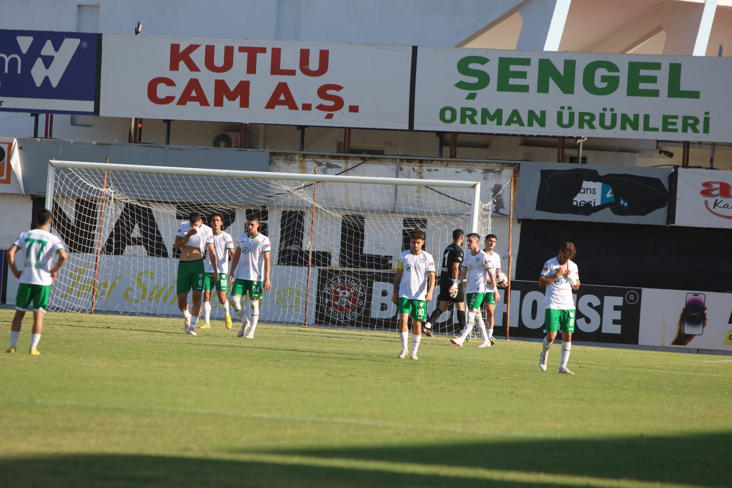 Bursaspor Nazilli’de büyük fırsat tepti! İşte Timsah’ın yıkıldığı an…