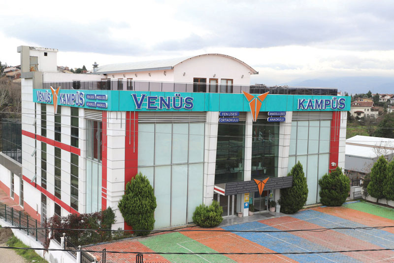 Başarıya açılan kapı Venüs Kampüs
