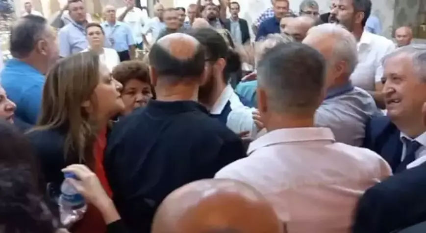 CHP’de gergin anlar! Vekil bayıldı… ‘Hırsız dışarı’ sloganları