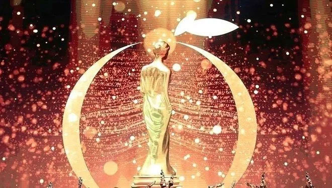 60. Antalya Altın Portakal Film Festivali’ne geri sayım başladı Antalya Büyükşehir Belediyesi ev sahipliğinde 7-14 Ekim'de düzenlenecek 60. Antalya