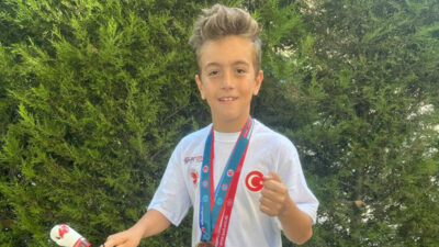 Bursalı minik sporcudan 100. yılda bir ilk!