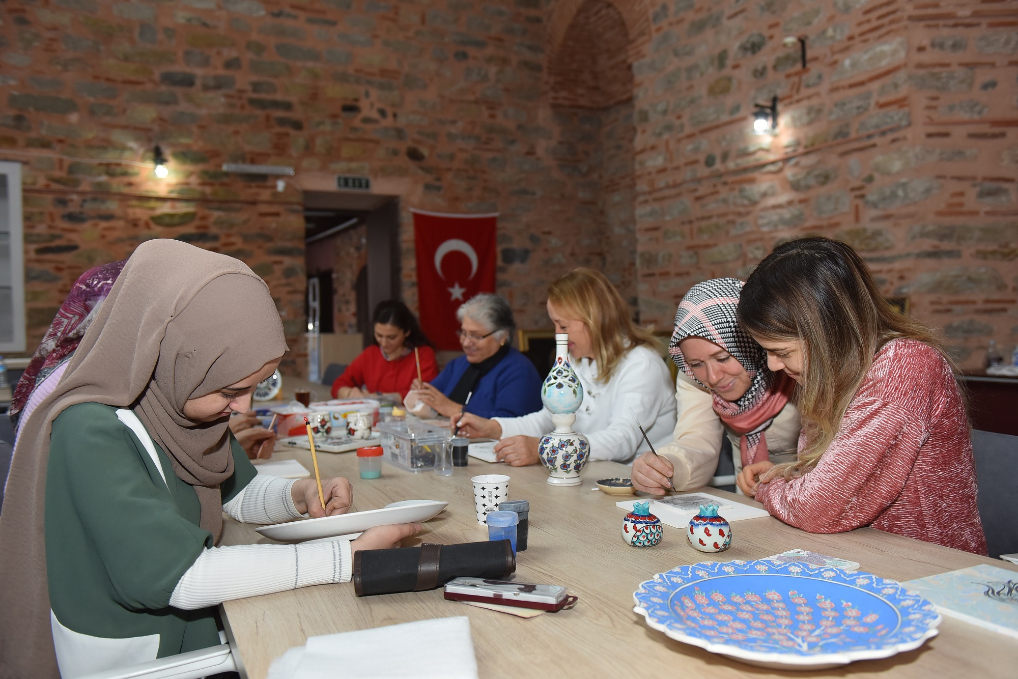 YIL-MEK kapılarını açıyor YIL-MEK kapılarını açıyor