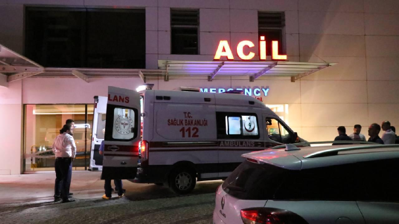 İzmir’de makilik alanda yangın: 2 itfaiye eri ve iş makinesi operatörü yaralandı İzmir’de makilik alanda yangın: 2 itfaiye eri ve iş makinesi operatörü yaralandı