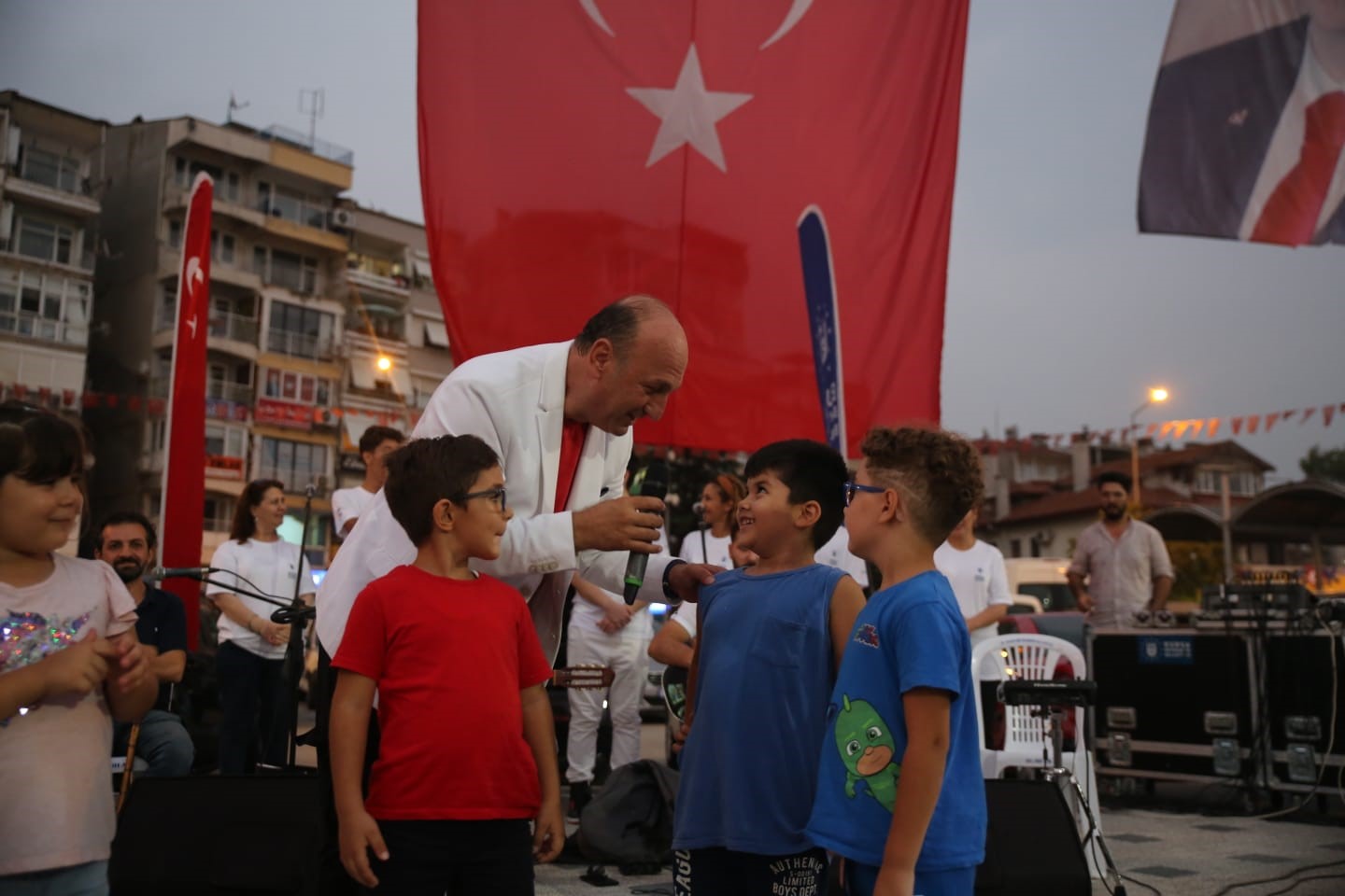 Adam Olacak Çocuk’lardan renkli final 1 adam olacak cocuklardan renkli final 972dce6